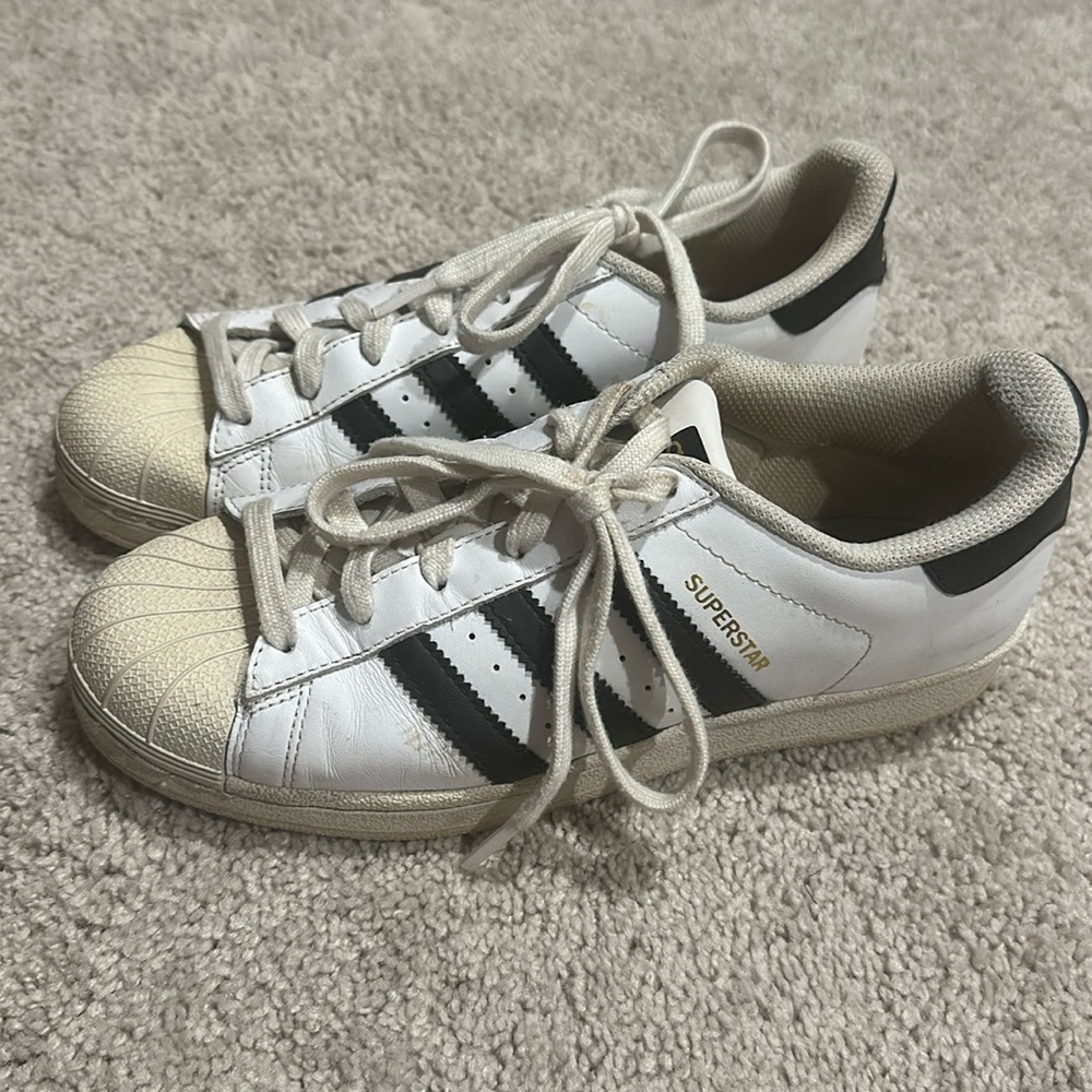 Adidas shell top superstars